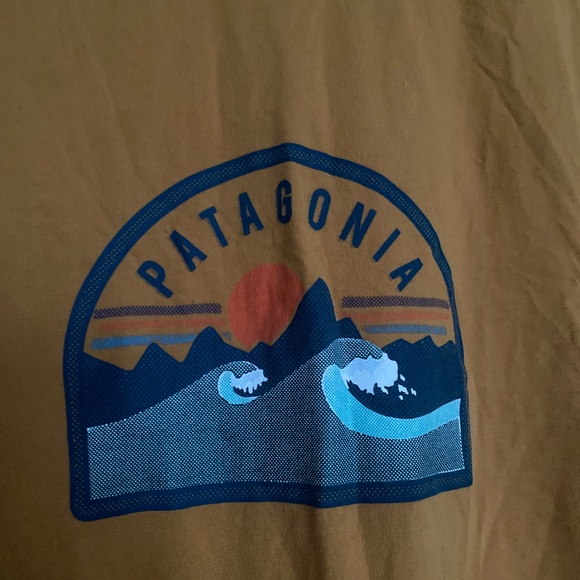 Patagonia mens short sleeve Tshirt XL slim fit - Picture 2 of 9